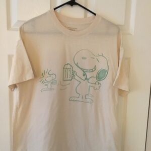 American Eagle Graphic tee